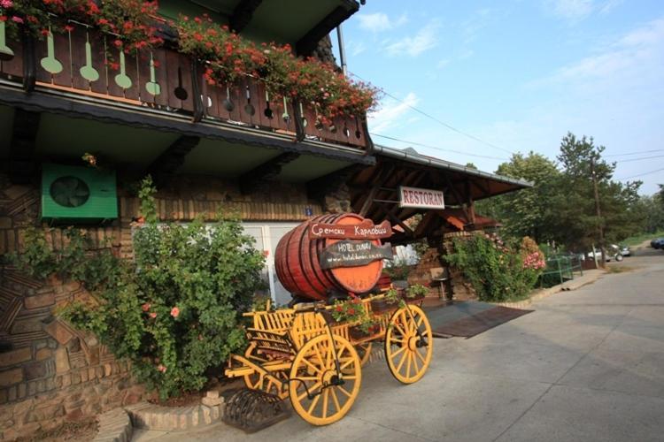 Hotel Dunav Karlofça Dış mekan fotoğraf